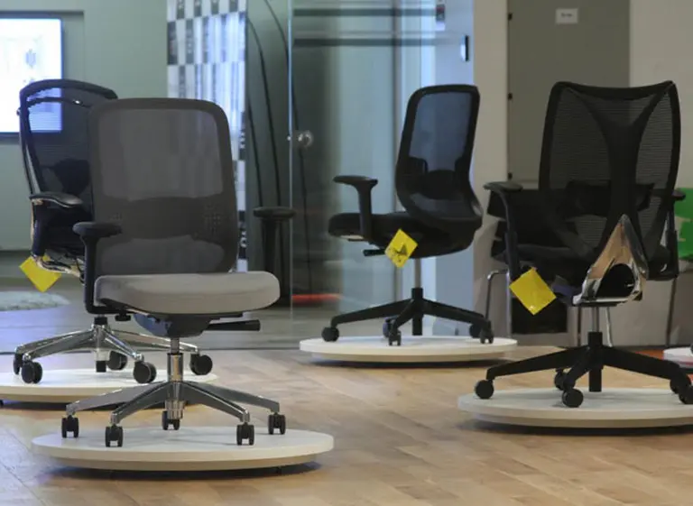 Llega la principal fabricante de muebles de oficina de Canadá a la Argentina