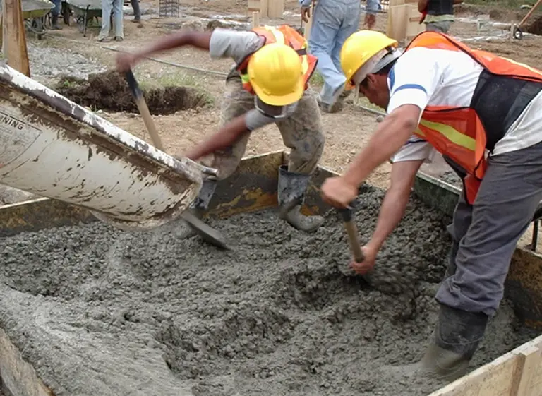Impulsada por la obra pública, la venta de cemento portland tuvo "el mejor marzo de la historia"