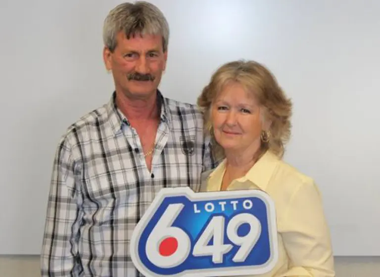La afortunada pareja canadiense que ganó la loterí­a 3 veces