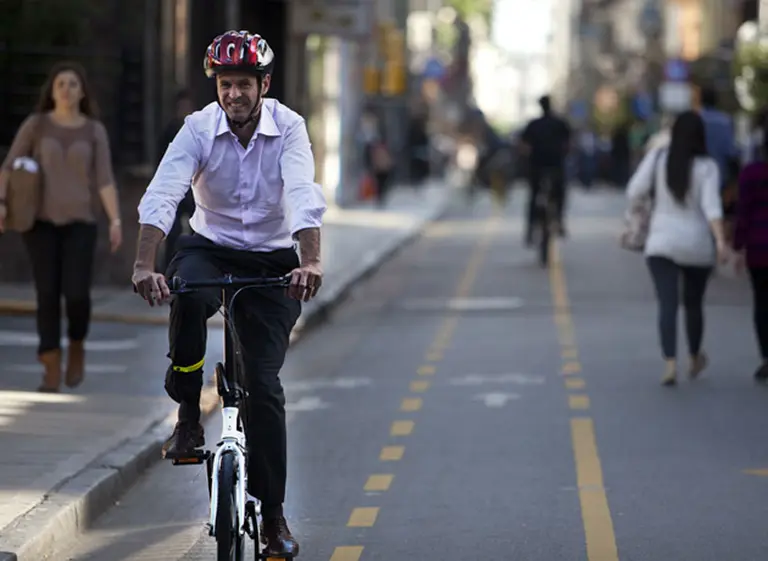 Dietrich elimina la Dirección de Movilidad en Bicicleta y le da otro cargo a su titular