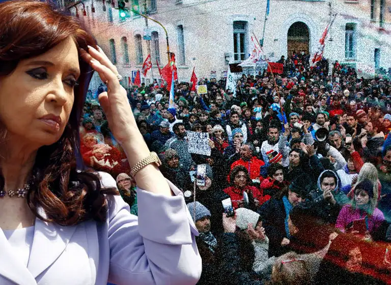 Mi pasado me condena: la acusación de CFK por "ahogo financiero" recuerda su trato a Scioli y Santa Cruz