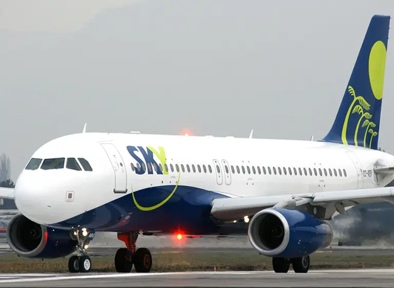 Autorizan a Sky Airline a operar un vuelo diario entre las ciudades de Santiago de Chile y Rosario
