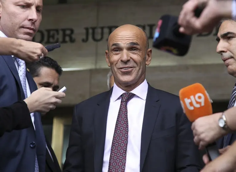 Arribas se presentó ante la Justicia para que investiguen sus cuentas