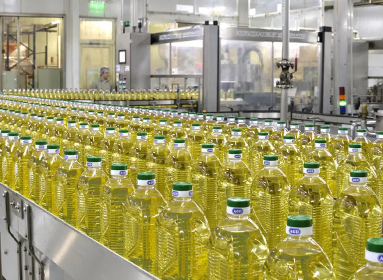 Aceiteros pulverizaron el techo salarial: 19% y "mega bono" de $27.000