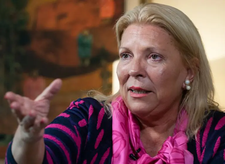Elisa Carrió redobló sus crí­ticas a Durán Barba: "Mátenlo, tienen mi aval"
