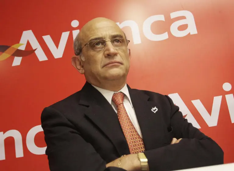 Avianca explica por qué las aerolí­neas "low cost" fracasarán en América latina