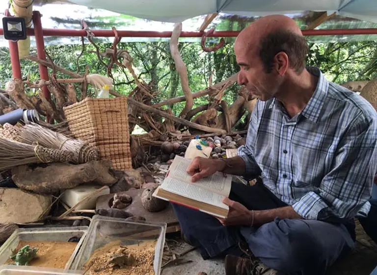 De presidente de McDonald's a ermitaño vegetariano: el empresario que lo dejó todo