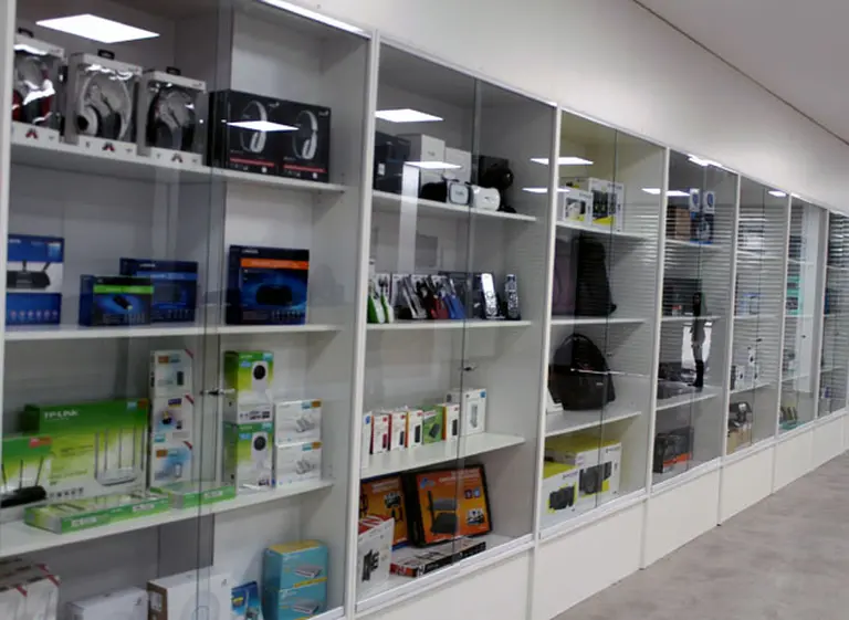 Datasoft se expande a Belgrano y venderá drones y robots