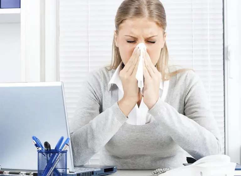 ¿Qué es lo que debe tener en cuenta el empleador en caso de ausentismo laboral por enfermedad?