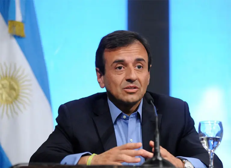 Quintana, sobre las crí­ticas de Carrió y la UCR: "Nuestros socios polí­ticos sabí­an nuestra polí­tica tarifaria"