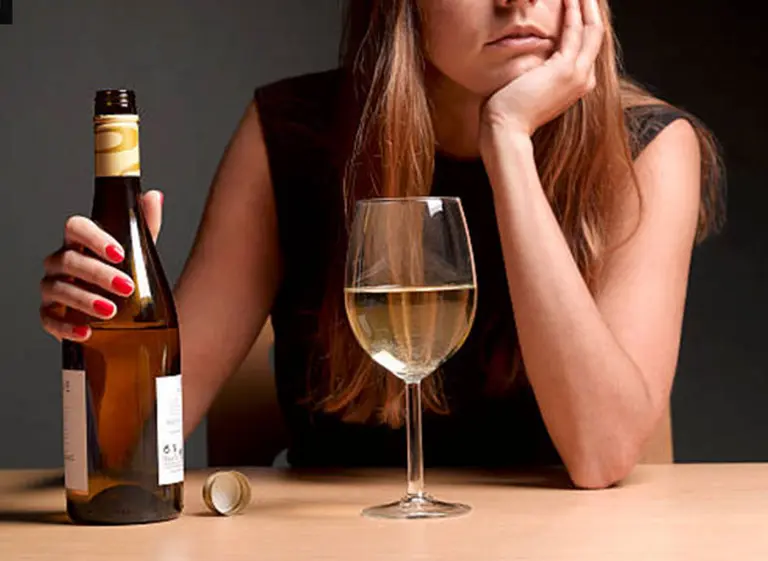 Diez cosas que pasaron de moda en el mundo del vino y que vale la pena olvidar