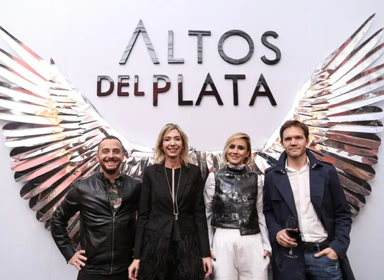 Altos del Plata presenta sus alas junto a la artista Gaby Herbstein