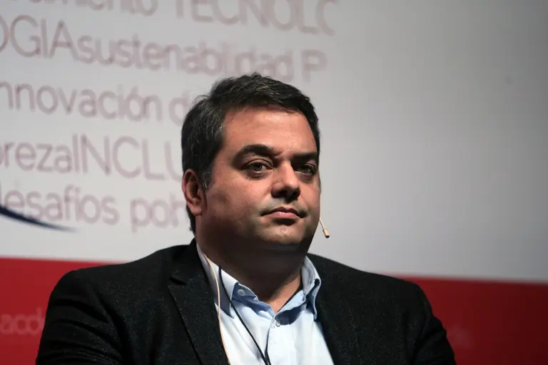 Blanqueo laboral: contribuciones patronales bajarán 20% por año para sueldos de hasta $10.000