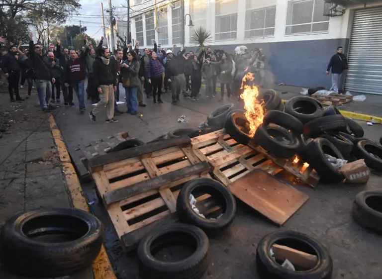 Pepsico: mientras la "guerra de modelos" levanta temperatura, la justicia ordena reincorporar despedidos