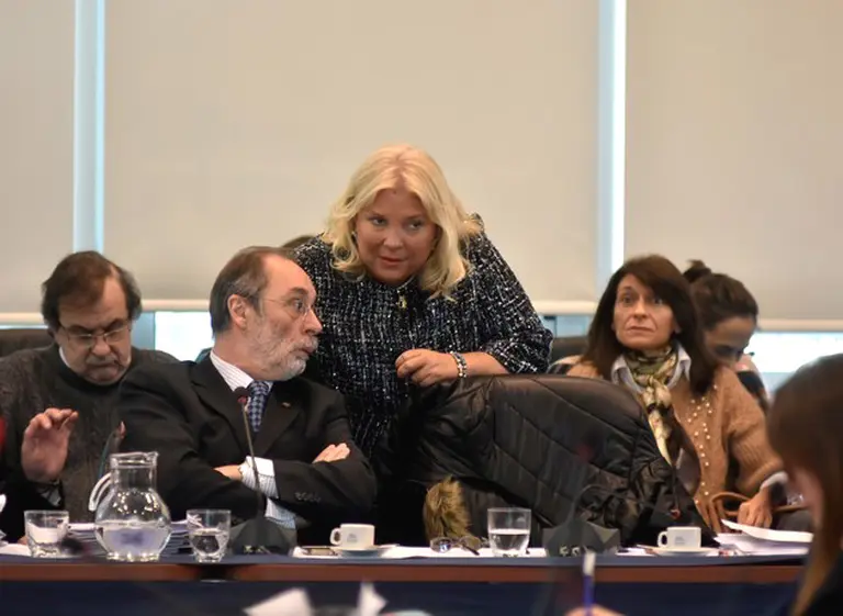 Reforma previsional: cómo convencieron a Carrió para que la apoye