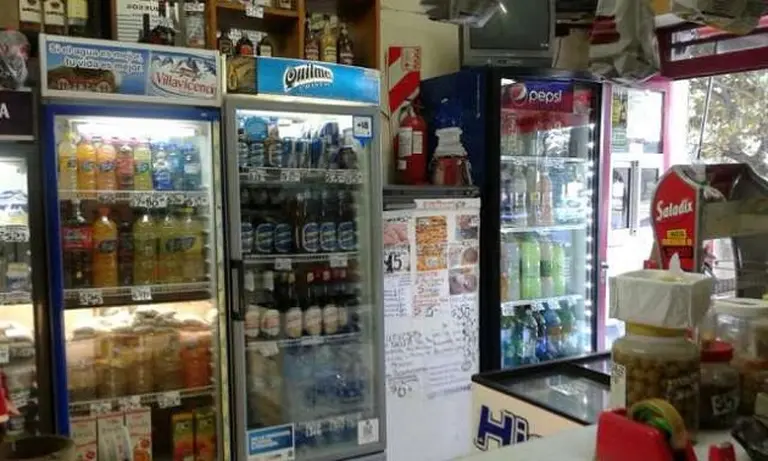 Córdoba: 30% de compras en almacenes, con libreta y algo de trueque