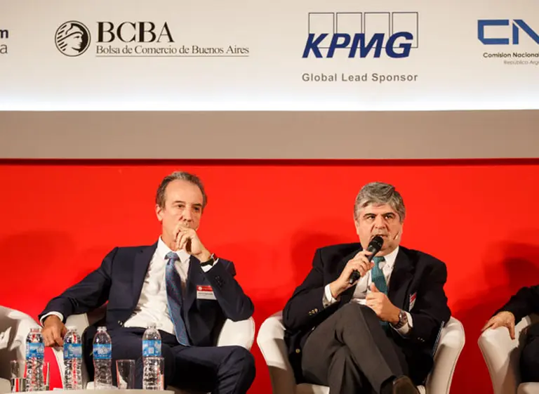 Directores independientes y diversidad, el reto que encaran las corporaciones