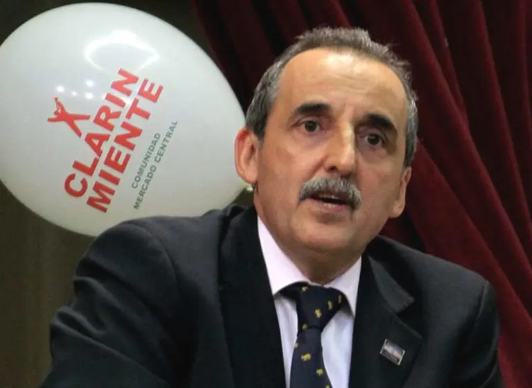 Moreno, condenado a dos años y medio de prisión por cotillón anti-Clarí­n