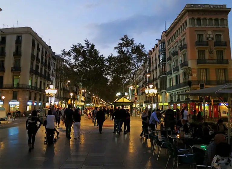 ¿Qué es la Rambla, la zona donde se produjo el atentado?