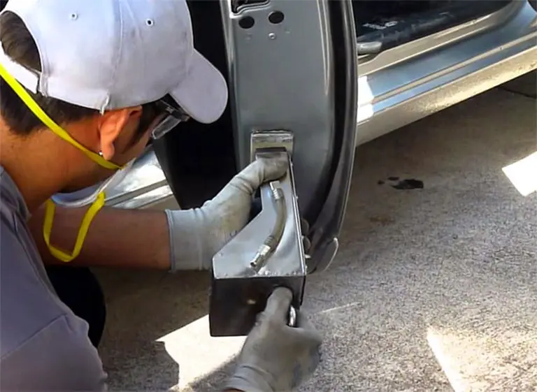 Grabado de autopartes: aseguradoras deberán recordar su obligatoriedad