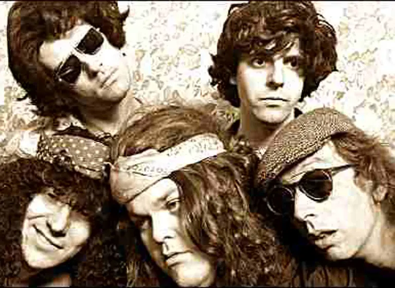 Cuando no habí­a "grieta": los mejores videos de Casero y Capusotto en "Cha Cha Cha"