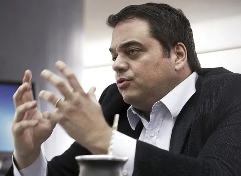 Triaca admitió que le dio un cargo polí­tico a su empleada "multitasking"