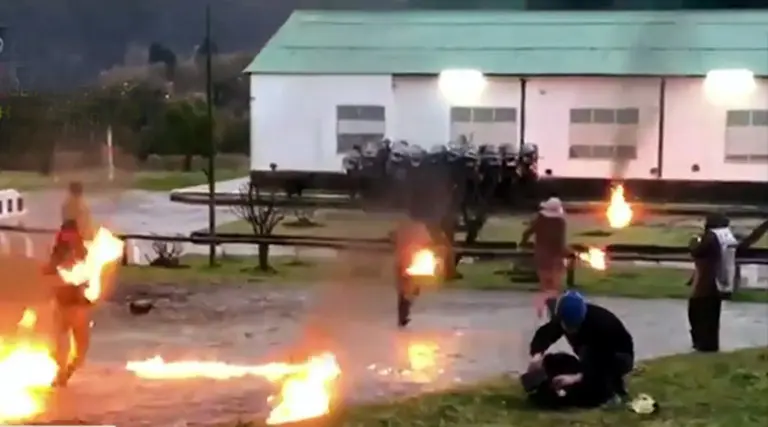 Intendente de El Bolsón asegura que se venden por redes sociales las tierras tomadas