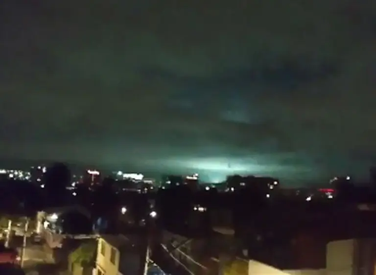 Terremoto en México: por qué el cielo tuvo destellos de colores durante el sismo