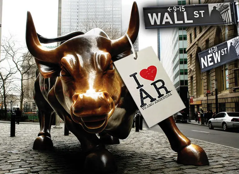 Primer impacto del efecto emergente: acciones de empresas argentinas se disparan hasta 15% en Wall Street