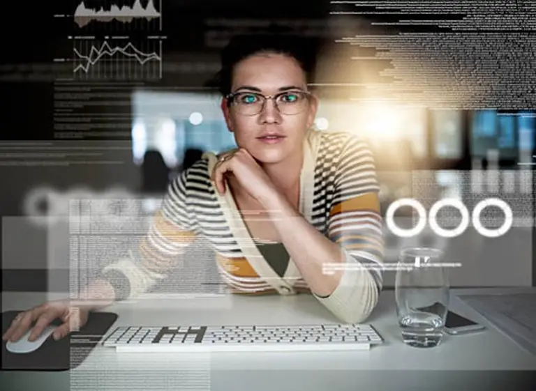 Nuevas tecnologí­as: romper estereotipos para que más mujeres estudien carreras técnicas