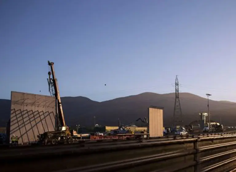 El jefe de Gabinete de la Casa Blanca asegura que México jamás pagará el muro