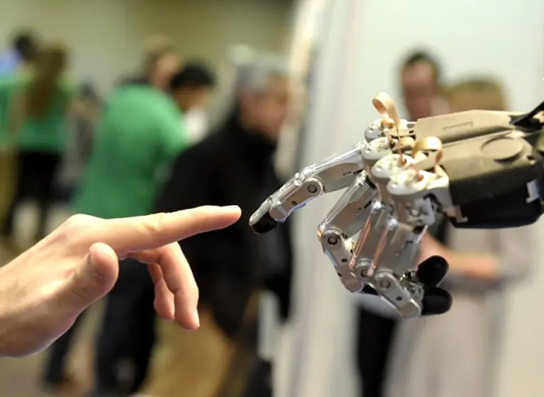 Estos son los nuevos empleos que impulsará la inteligencia artificial