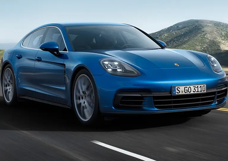 El Porsche Panamera ya se vende en la Argentina