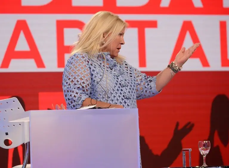 Carrió: "Hay un 20% de posibilidades de que Santiago Maldonado esté en Chile con la RAM"