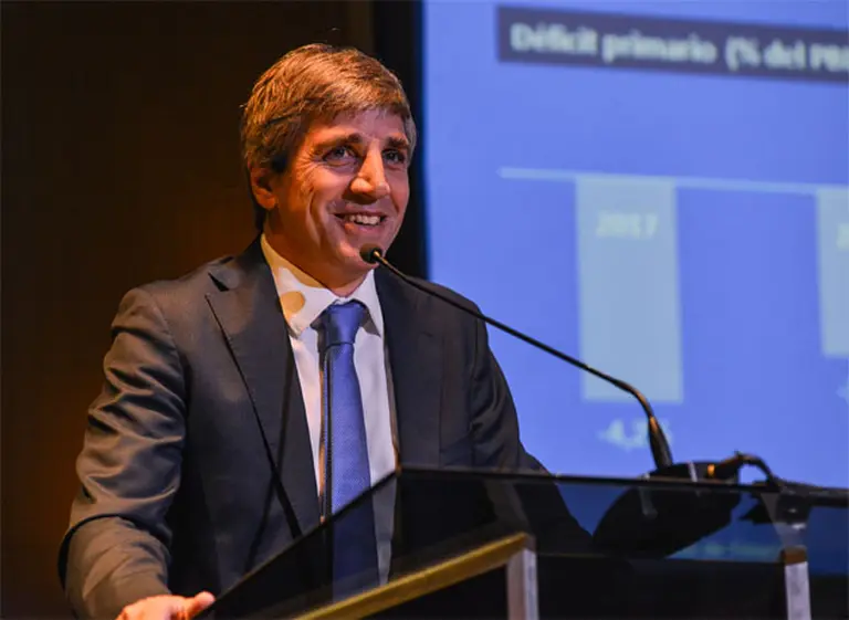 Caputo anunció millonaria inversión público-privada para infraestructura