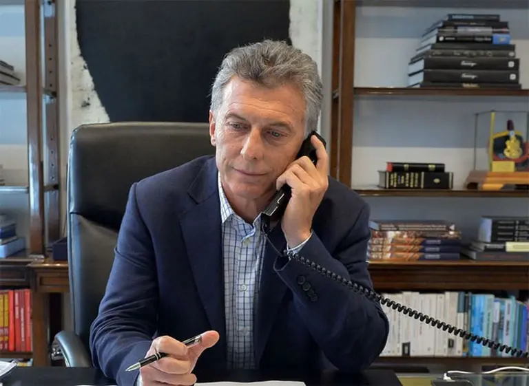 En carpeta: gravar la renta financiera e impuesto al cheque a cuenta de Ganancias