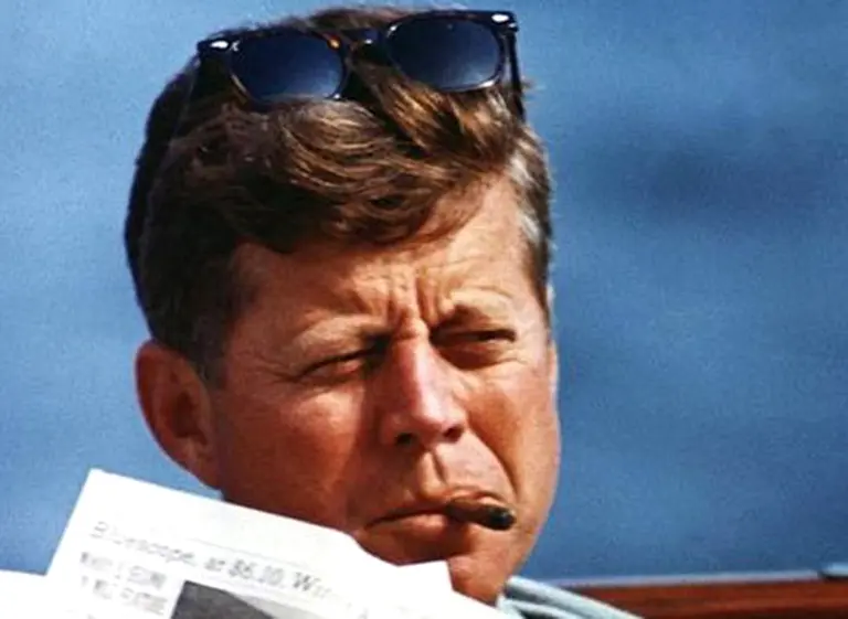 El costo de asesinar a Fidel Castro, fiestas sexuales y otros secretos de los archivos desclasificados del caso Kennedy