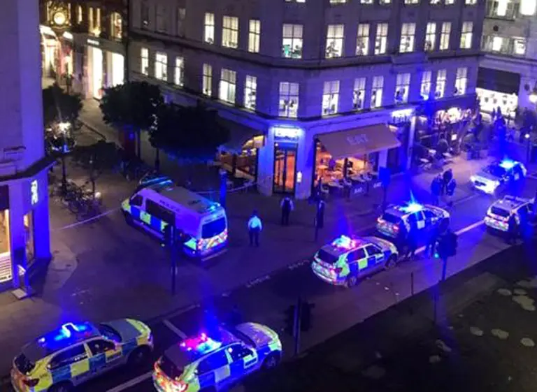 Pánico en Londres por taxi que atropelló a peatones