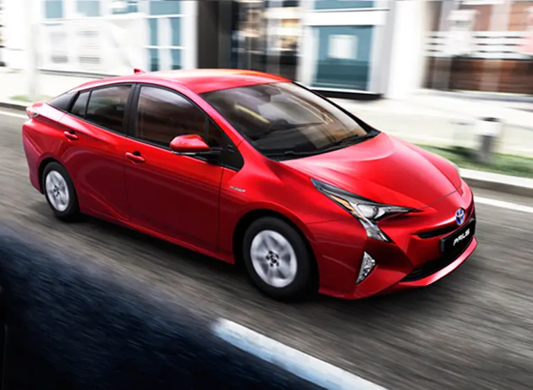 Cómo es el Toyota Prius, el primer auto hí­brido que se vende en la Argentina