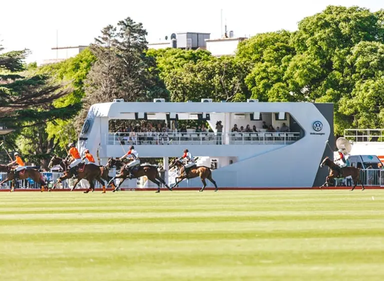 Volkswagen promueve la diversidad en el Campeonato Argentino Abierto de Polo