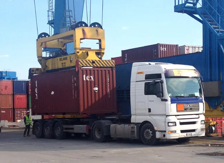 Las pymes perdieron us$2.500 millones en exportaciones por falta de competitividad