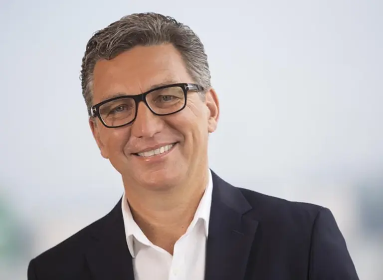 ¿Quién es el nuevo CEO de Telecom argentina?