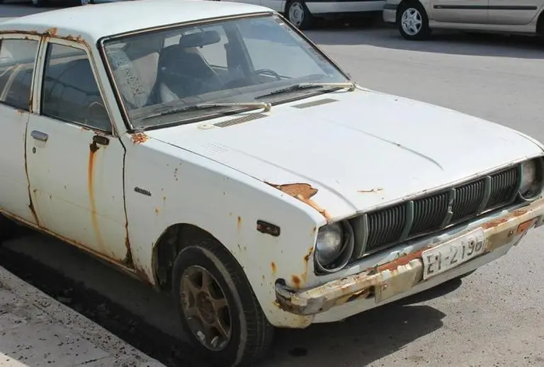 Se olvidó dónde estacionó el auto y lo encontró 20 años después