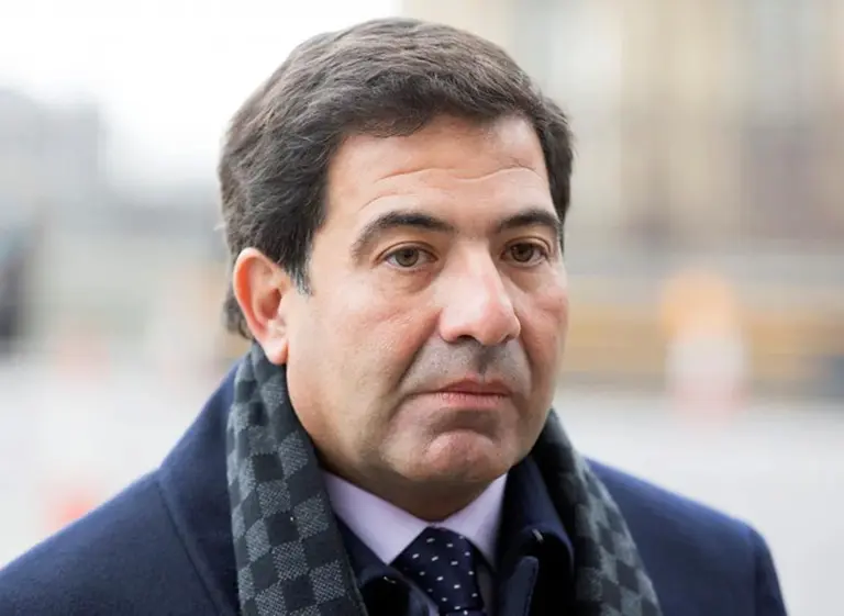 Allanaron la casa del ex jefe de la AFIP, Ricardo Echegaray