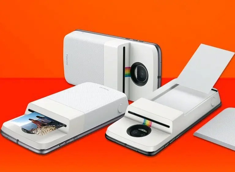 Video: Motorola convierte el celular en una Polaroid para imprimir fotos