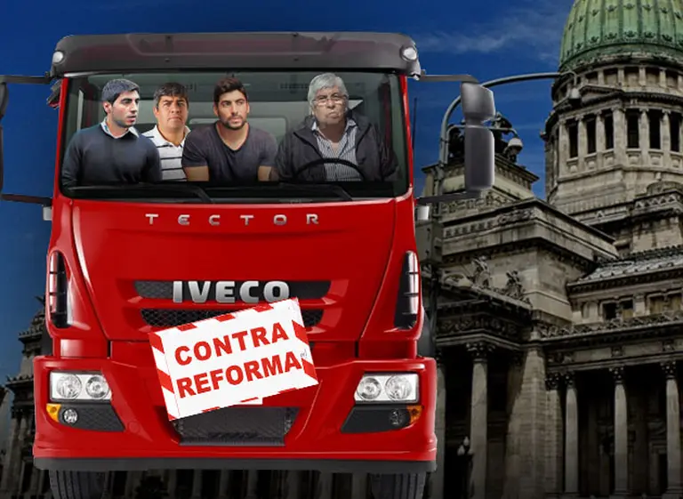 Los Moyano contraatacan: muy asediada, la familia traba la reforma laboral y trata de recuperar su influencia