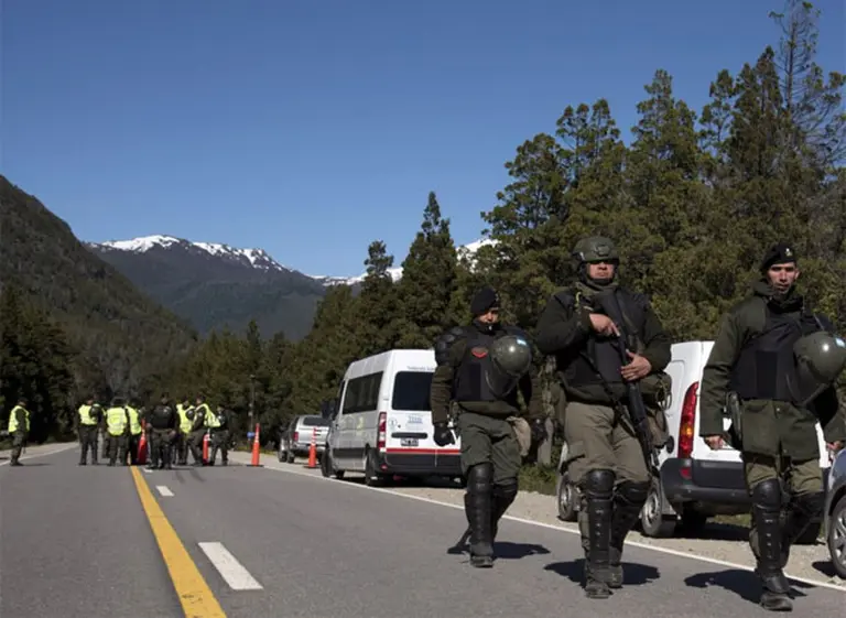 Organizan una marcha a Plaza de Mayo en repudio a la muerte del mapuche