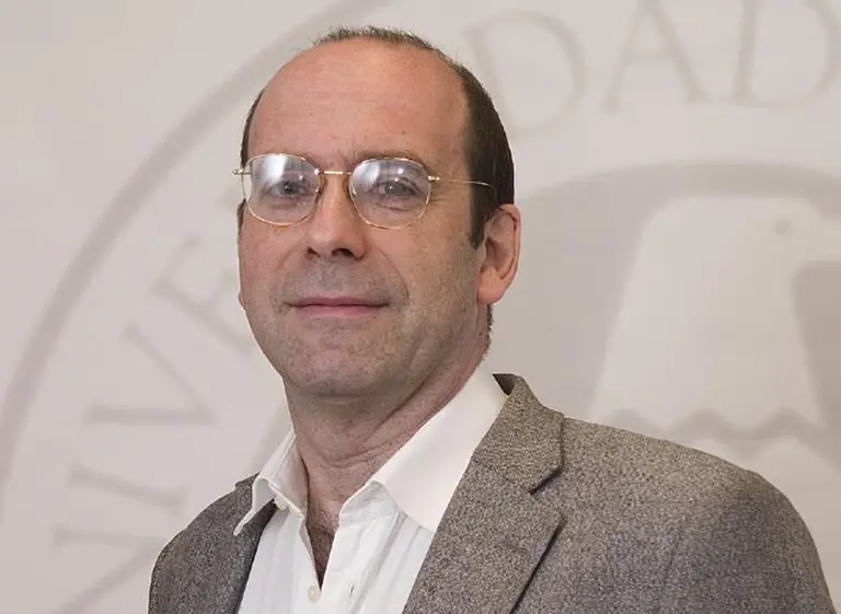 Histórico rector de la Universidad del CEMA dejará el cargo