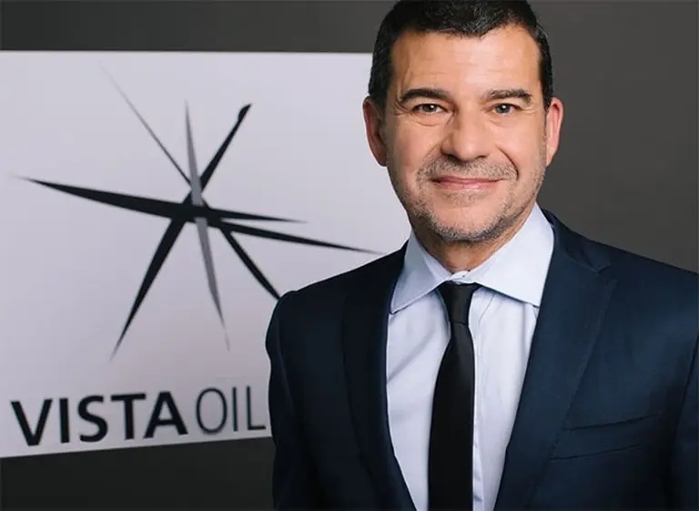 Miguel Galuccio, luego de YPF, se consolida como el nuevo "rico" del petróleo en la Argentina