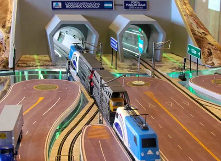 El Gobierno confirmó que el BID financiará los túneles fronterizos de Cristo Redentor y Agua Negra